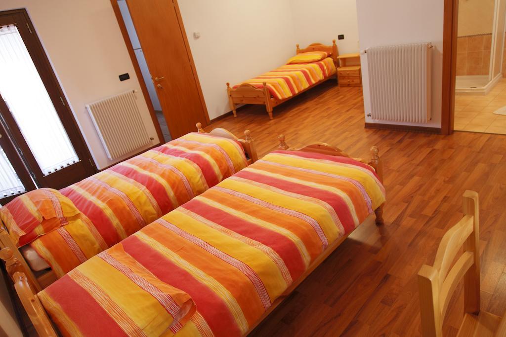 Sentiero Valinis Bed & Breakfast Fanna Oda fotoğraf