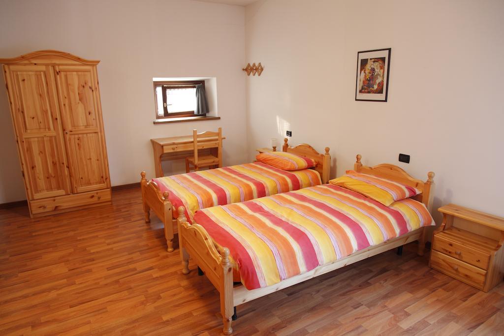 Sentiero Valinis Bed & Breakfast Fanna Oda fotoğraf